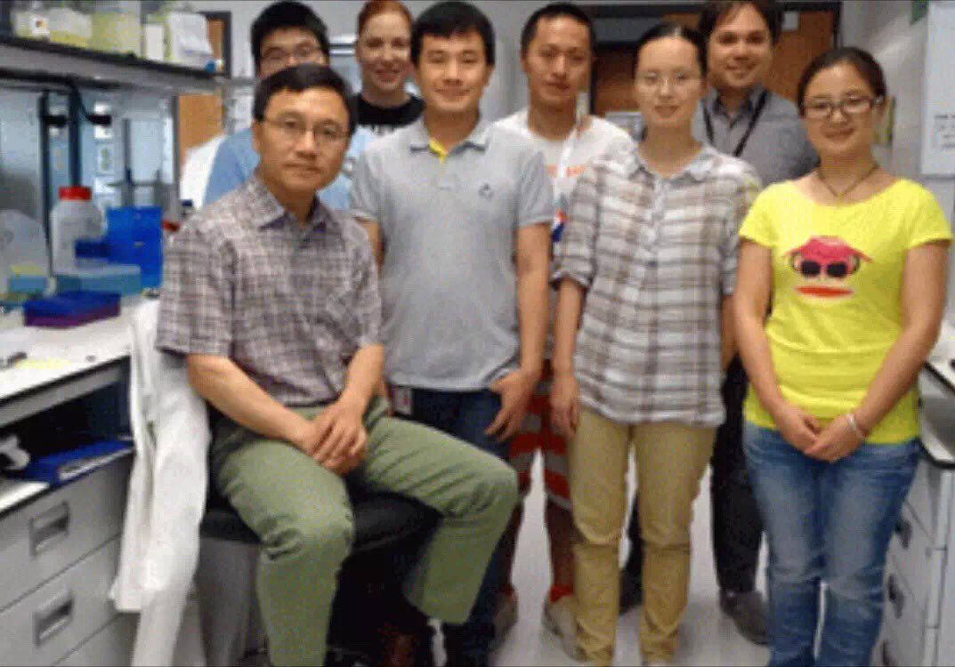 camilarfontes's tweet photo. No dejen que mi equipo pierda. Voten por #UTMB2 en #STATMadness2018 compartan el link https://t.co/3y0lSBLkvX #zika #vacunas #utmb #galveston #ciencia https://t.co/48wGr6EBuv