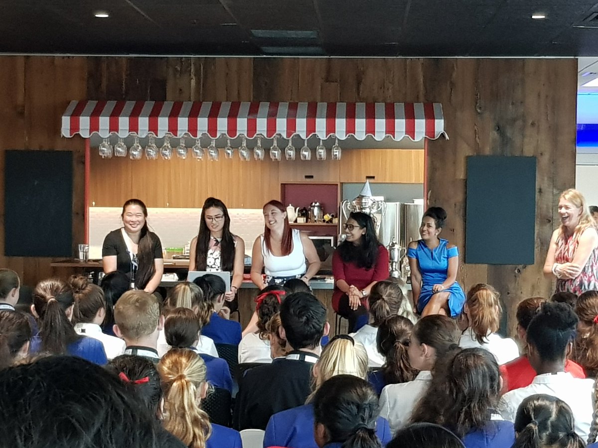 Inspiring speakers today at <a href="/MicrosoftNZ/">Microsoft NZ</a> @MSNZEducation   thanks for organising <a href="/nzannet/">Anne Taylor</a> and <a href="/ArtelierH3/">Sylvie Huang</a> for setting up this opportunity!!! # makewhatsnext