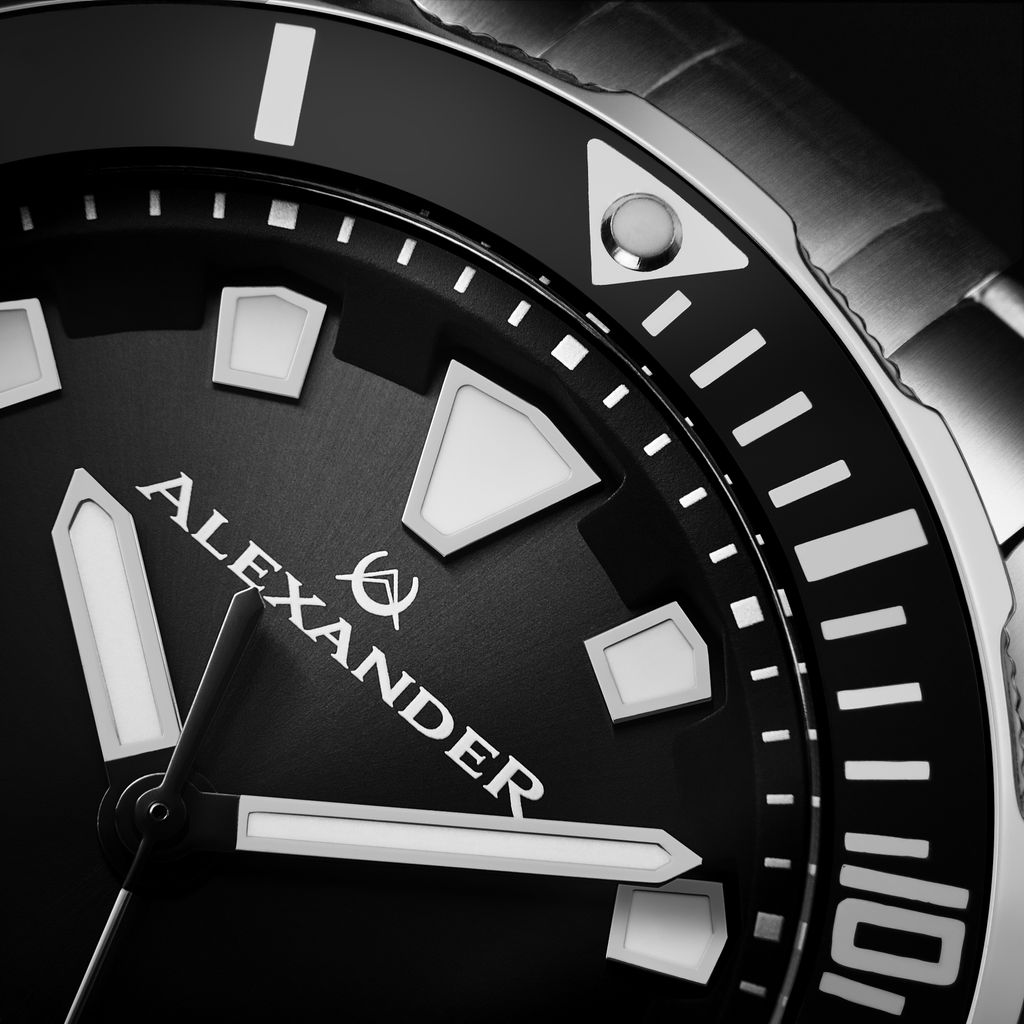Alexander_NYC's tweet photo. 101: Super-LumiNova Leads The Way Forever https://t.co/aGl2vRpL8z #pursuegreatness #alwaysontime #alexanderlife https://t.co/EQLebsuet4
