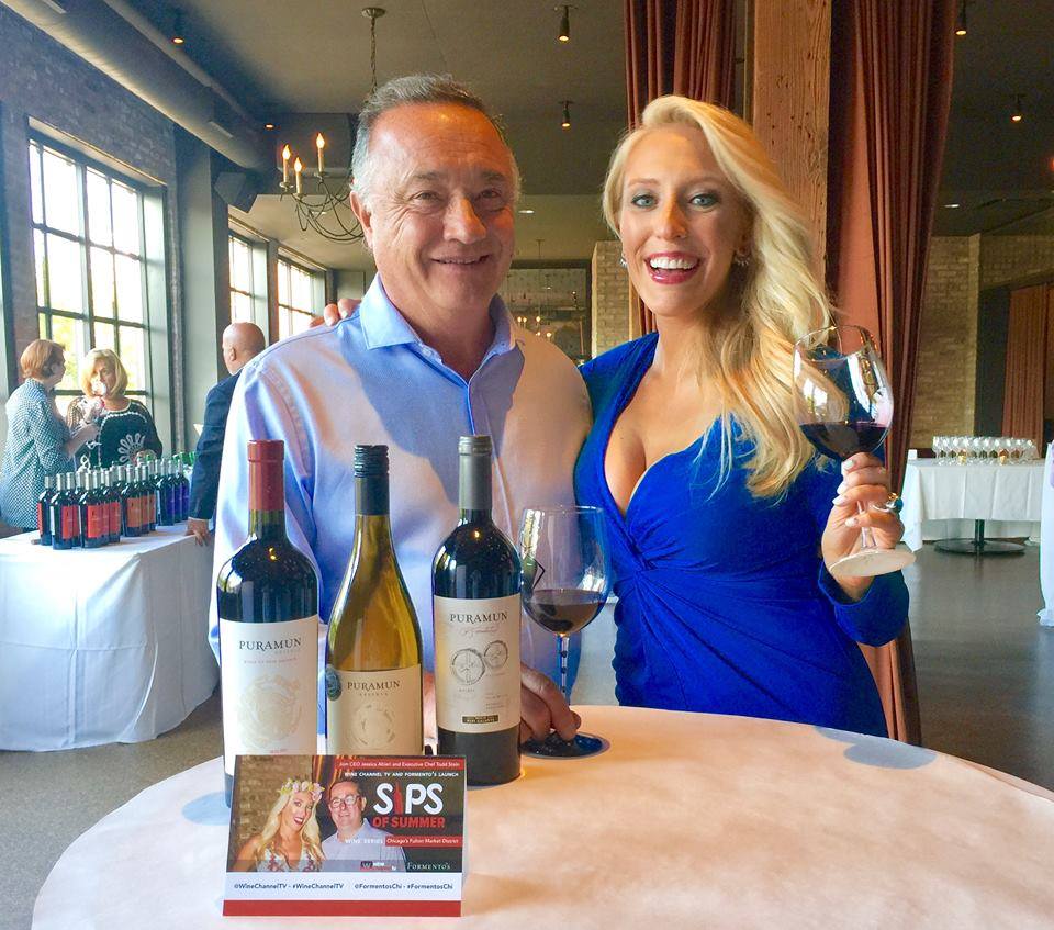 WorldWineFans's tweet photo. Always love sharing a sip &amp; conversation with the legend of Argentine winemaking Jose "Pepe" Galante ! #vinodelsolwines #wine #winechanneltv https://t.co/D7YcFewaOQ
