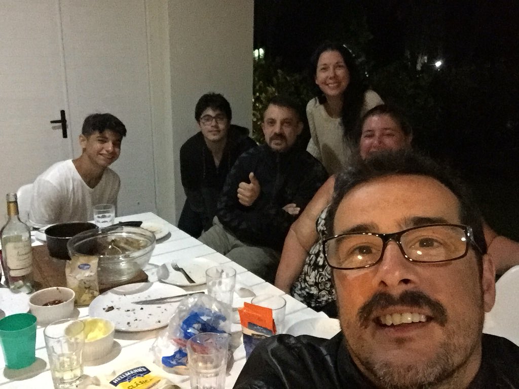 acostaradio's tweet photo. #AbiertoHastaLas12 LucianoPiazzaOk escuchando desde #Uruguay vamooo neneee. cuentadevale GualaMaxi AndreaSDelgado #eledu #elcris https://t.co/SwoId5OYXc de rhbdj https://t.co/a79LhWlmmi

#AbiertoHastaLas12 LucianoPiazzaOk escuchando desde #Uruguay vamooo neneee. cuentadevale G…
