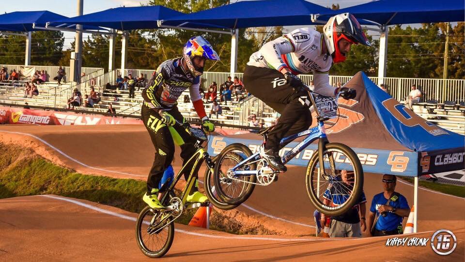 DaylightCycles tweet media