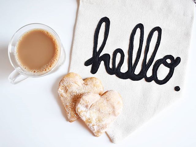 FritterShop's tweet photo. These are a few of our favourite things...
Coffee + @softflirt + Fritters (of course) ☕️
Name 2 of your favourite things!
.
.
.
#frittershop #eetsmakelijk #dessertshop #dessertgram #bakeryshop #bakerylife #marketlife #farmersmarketlife #canadianbaker… https://t.co/i94VP0bAby https://t.co/IQSPgX7o2Y