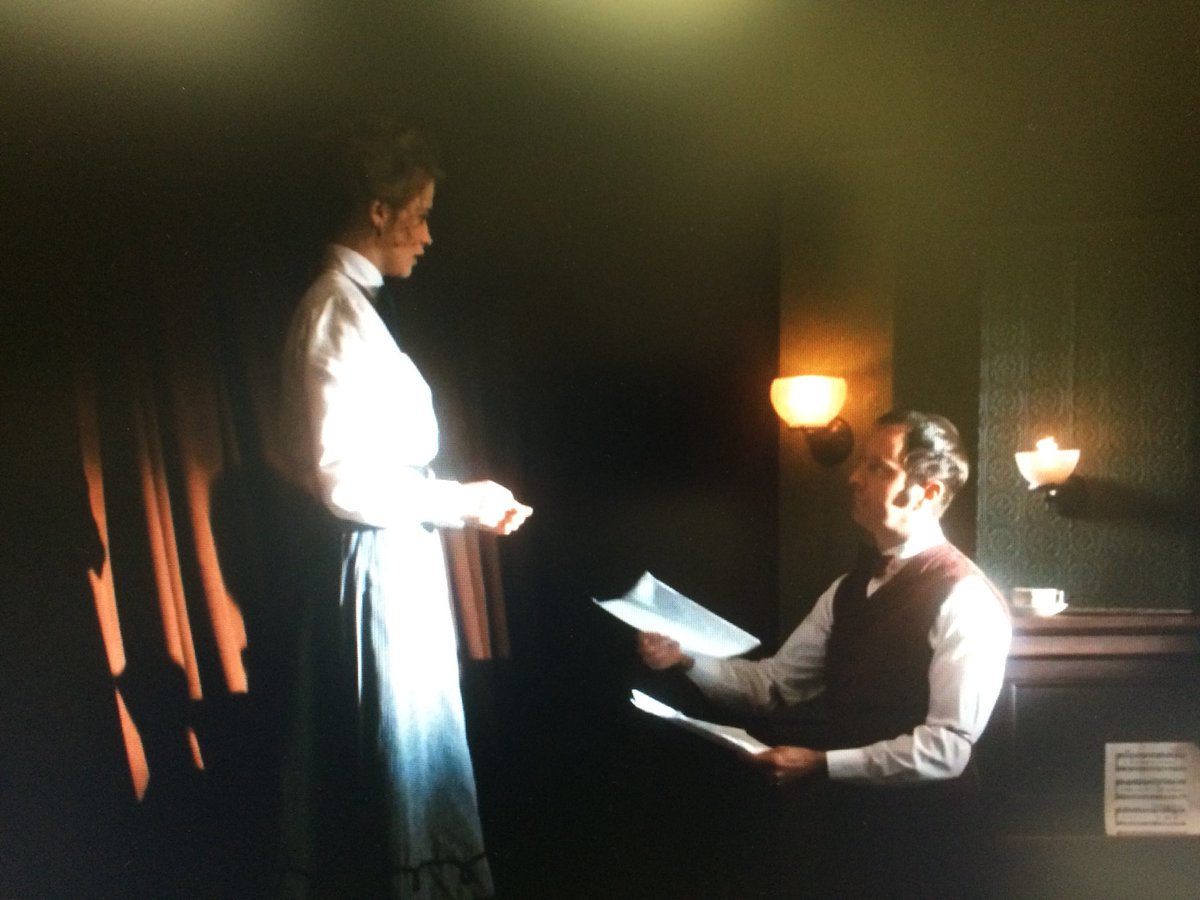 toadonkeys's tweet photo. Hey!  It’s been a long minute since I’ve chimmed in.  Here’s something cool I did.
#MurdochMysteries scene with the lovely @cstoppsrun https://t.co/hjte8N68cY