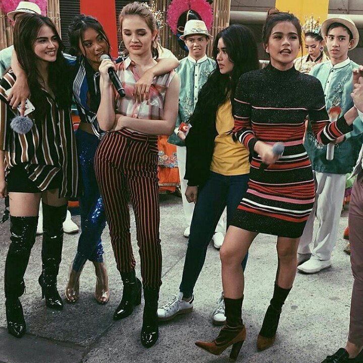 KiraLovelies's tweet photo. #ASAPFunFiesta
BFF5 β€ @Kbalinger, @ElisseJoson, @ylona_garcia, @iamAndalioLoisa, @MissMarisRacal
Β©οΈ @Bff5_Official π· https://t.co/sVWgEIQWau
