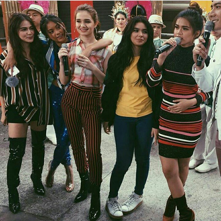 KiraLovelies's tweet photo. #ASAPFunFiesta
BFF5 β€ @Kbalinger, @ElisseJoson, @ylona_garcia, @iamAndalioLoisa, @MissMarisRacal
Β©οΈ @Bff5_Official π· https://t.co/sVWgEIQWau