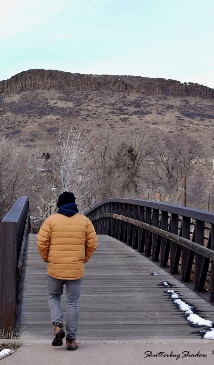 ShutterbugShado's tweet photo. #ShutterbugShadow #Shutterbug #Hiking #HikingAdventures #Golden #GoldenCO #Colorado #Walking #Winter #Photography #Photos #PhotographyisArt #PhotographyisLife #PhotographyLovers #PhotographyLife #Cross #Bridges #NatureLovers #NaturePhotography @Criptan420 https://t.co/GT3ITFm1PU