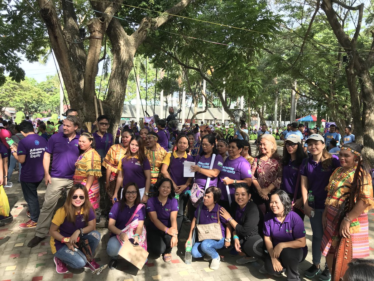 MpacioP's tweet photo. #IWD2018 with @acdivoca #MinPACT Project partner organizations from Davao #CIDAMi #Cocolink #MACOFED #SUFA 
@gender_jenn @lmbevi @USDA 
#AV4Gender https://t.co/vbcc9Pceie