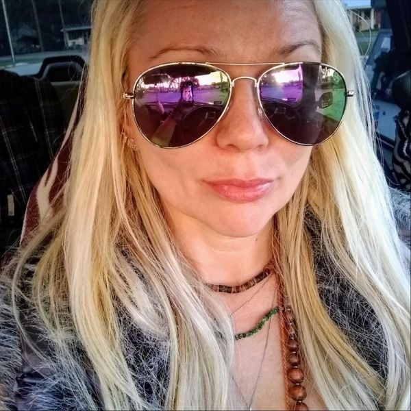 WDBMUSIC's tweet photo. hey guys check out this great tune  Bulletproof by #lisaleemartin
#bulletproof #scotfilms #trainedtokill #billlittle #chriscapaldi #philcharette #liederzeit #lisaleemartinpublishing #wdbmusic #dreamlabstudio #michaelchauncey #austingerry #lowellgerrysr

https://t.co/o3pvXCqlvc https://t.co/A3yOQ7ypdk