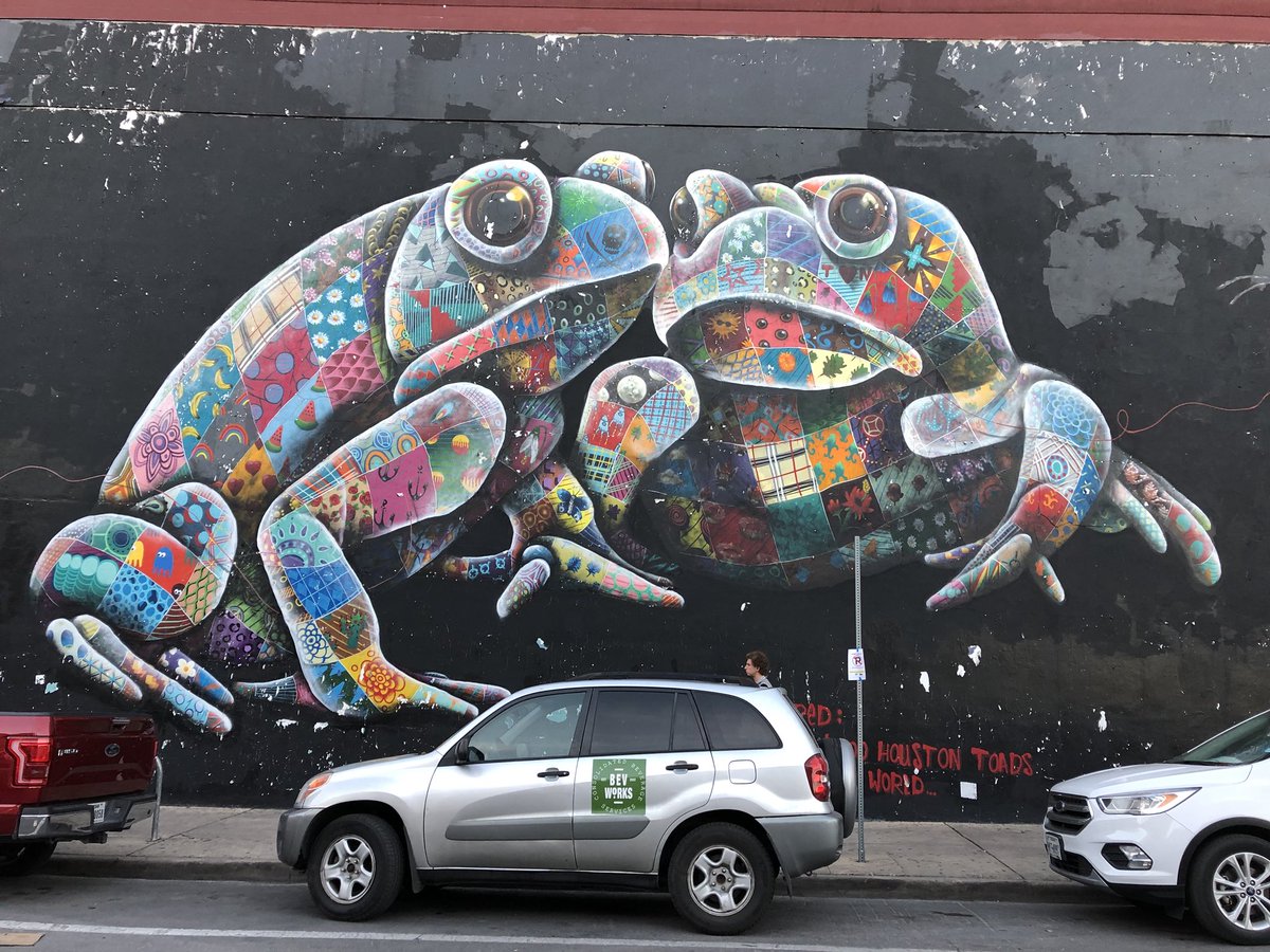 farbermf's tweet photo. SXSW for @BoozAllen all-day Saturday events – and these guys... check ‘em out!!  #befrogressive https://t.co/EPfe7Ipfo4