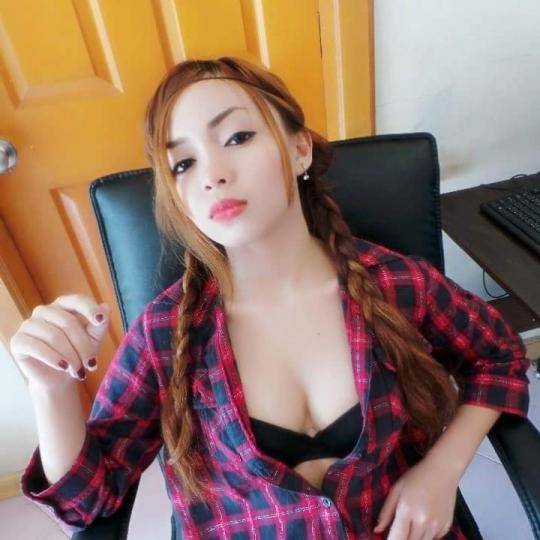 ✨😎Santai bersama-sama. Temukan semua keseruan disini #liveme Poison_I
liveme.com/share/index_li…