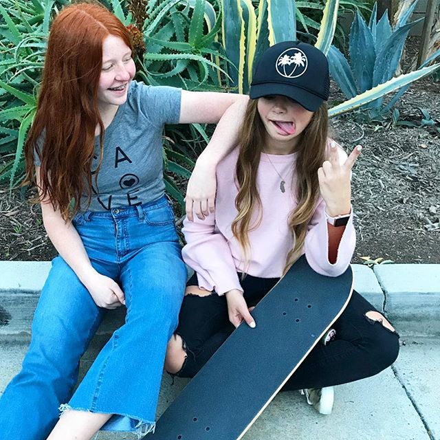 SaltPepperTees's tweet photo. Street style✌🏼#palmtreehat #california #love #tee #teens #saltandpeppersupply via Instagram: https://t.co/yeVAnGR9Ys https://t.co/GpBJsosW33