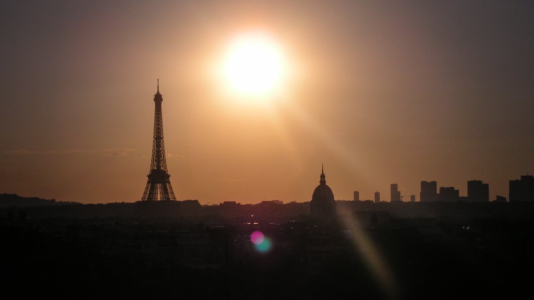 1stSummit's tweet photo. What’s not to Love about sunsets in Paris?  Romantic, peaceful, beautiful!

#paris #parisjetaime #parisfrance #parislove #thisisparis #letoureiffel #lesinvalides #parissunset #urbanromantix #travel #travelphotography #photography #photographicart #funwithlight #creativity https://t.co/UwQuLQr8NT