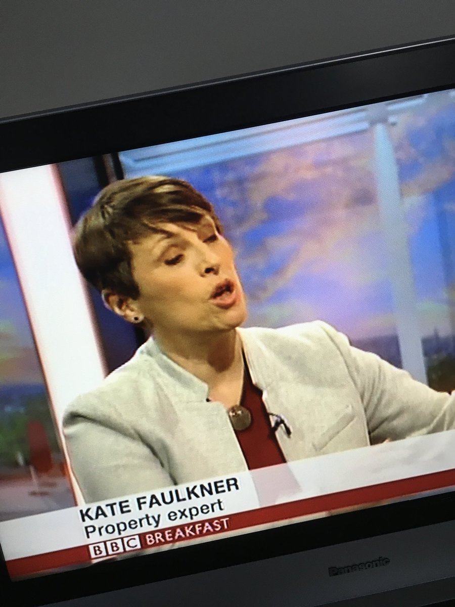 SimonLBradbury's tweet photo. Nice to wake up to @katefaulkner @BBCOne talking about the housing market and agents...
“ In 5 year’s time agents will look very different” https://t.co/OXwzV7iZ43