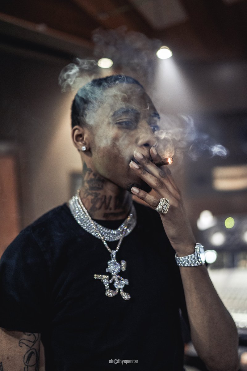 KeyGLOCK's tweet photo. U N B O T H E R E D 🥀 https://t.co/nC60dTL3Kz
