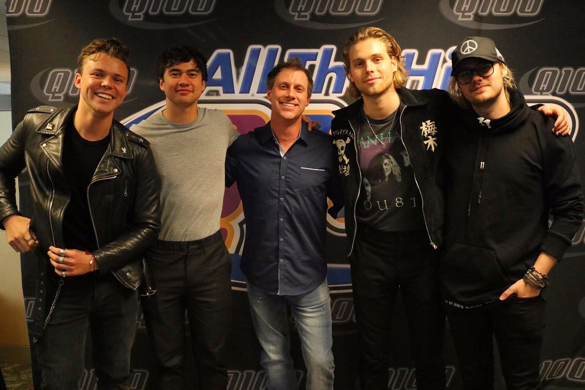 adambombshow's tweet photo. . @5SOS .. 1 radio dude #WANTYOUBACK #5SOS https://t.co/V8SXhl29Mr