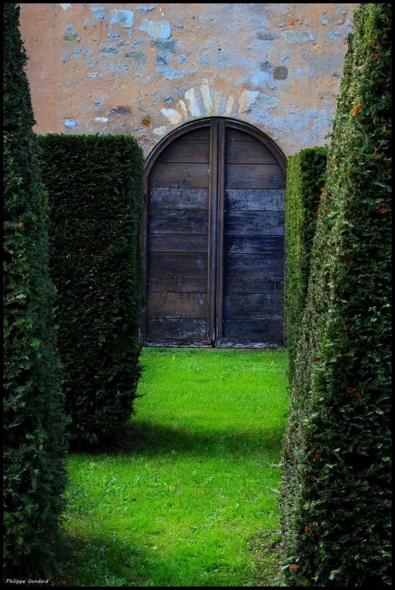 PhilGondard's tweet photo. Dangeul (Sarthe) prieuré de Mayanne #dangeul #prieurédemayanne #mayanne #Sarthe #sarthetourisme #Maine #paysdelaloire #patrimoine #Tourisme #histoire #Photographie https://t.co/0YyJXcYk8Y