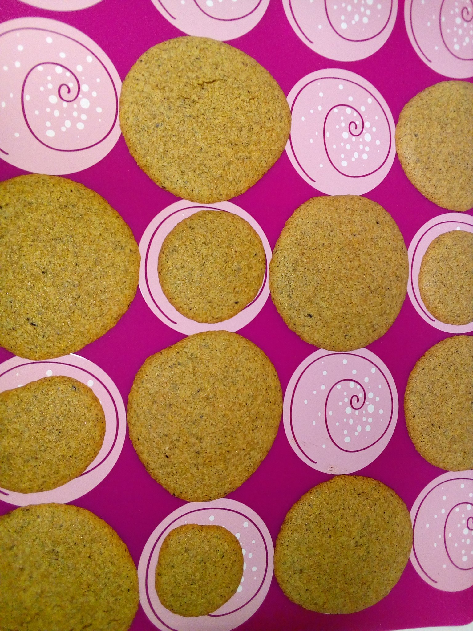 アーモンドプードルの代わりにきな粉を使うと お菓子は美味しいままで コストは削減できる Soyflour Senz Twitter