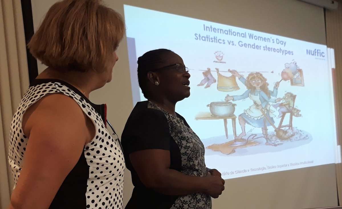 mervinbakker's tweet image. We kick off our #orangeknowledgeprogramme stakeholder workshop in Maputo with a presentation on the position of women in Mozambique #InternationalWomensDay