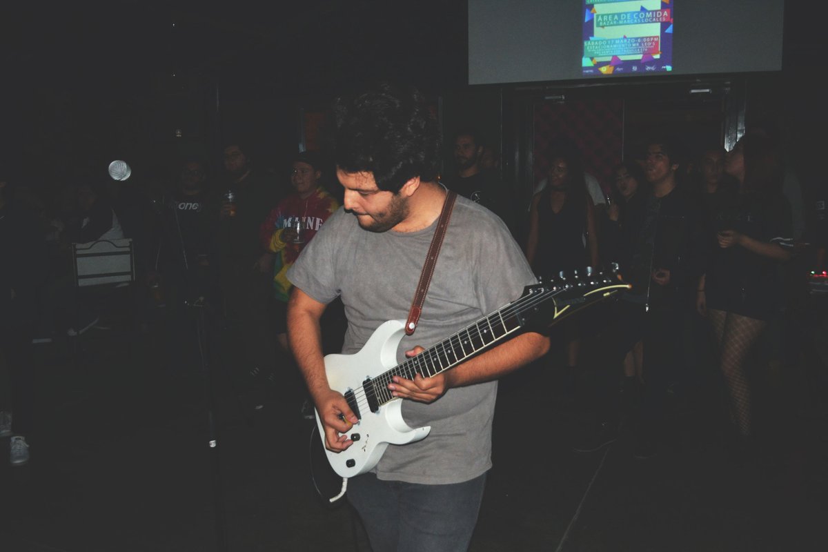 CasaDelSolWav's tweet image. 💣Mucho slam y mucha angustia juvenil en nuestro Show de Primavera 💣 goo.gl/rRnD6z @EntrustOfficial @EscalaCero @catarsisemo #Grize #Nojoke