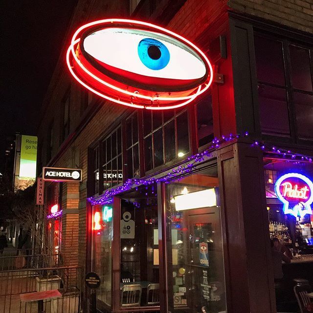 drewesch's tweet image. Photo-A-Day, 66/365. The Eye is Watching! #photoaday2018 #seattle #seattlepulse #belltown #belltownseattle #cyclops #neon #neonsign #streetscape ift.tt/2D8X77M