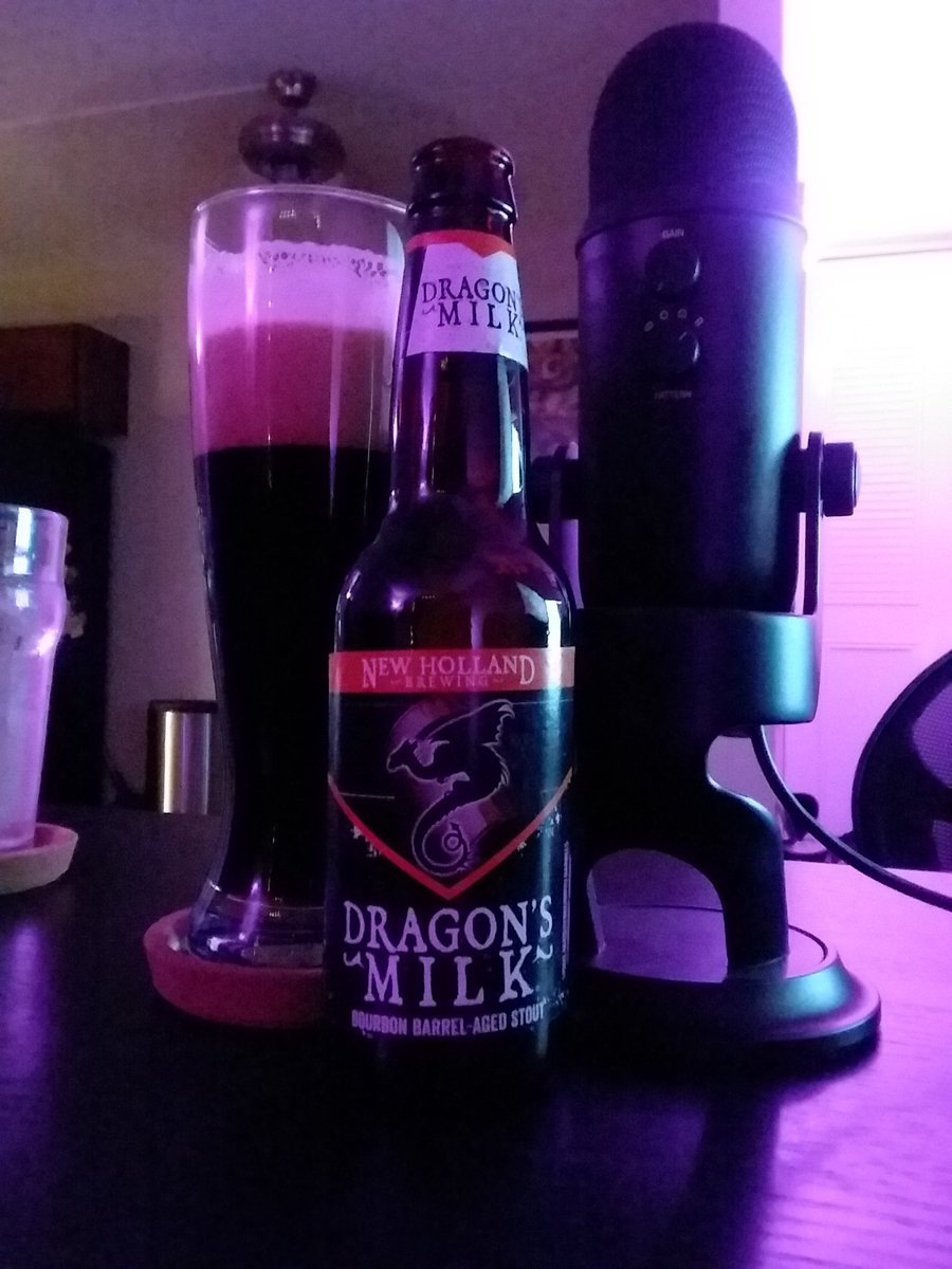CarbonCopyDani's tweet image. Tonights pairing... #alcoholandwrestling #wineandwrestling #scheduledforonefall #dragonsmilk #newhollandbrewing #njpw #roh #raw #SmackdownLive #wwe #nxt @SFOFPodcast
