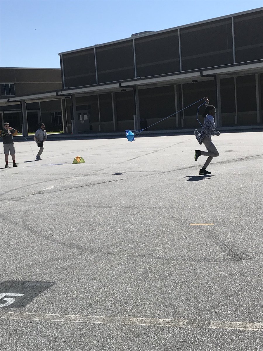 Let’s go fly a kite <a href="/CooperSTEMAcad/">Cooper Stem</a> in Ms. Golding’s 6th grade STEM class with a kite design project <a href="/STEMsally/">Sally Creel</a> <a href="/STEMcobb/">Cobb County STEM/STEAM & Innovation Department</a> <a href="/DanielCHarbert/">Daniel Harbert</a>