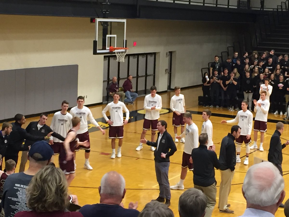 EARoelofs's tweet photo. 27 years ago I had my first date with my hubby @ HC tournament game. Tonight was a repeat and I got to see my boy @ntroelofs play and a great HC win. Keep it rolling Friday @HCHSMensHoops ! https://t.co/KqgTYA5utf