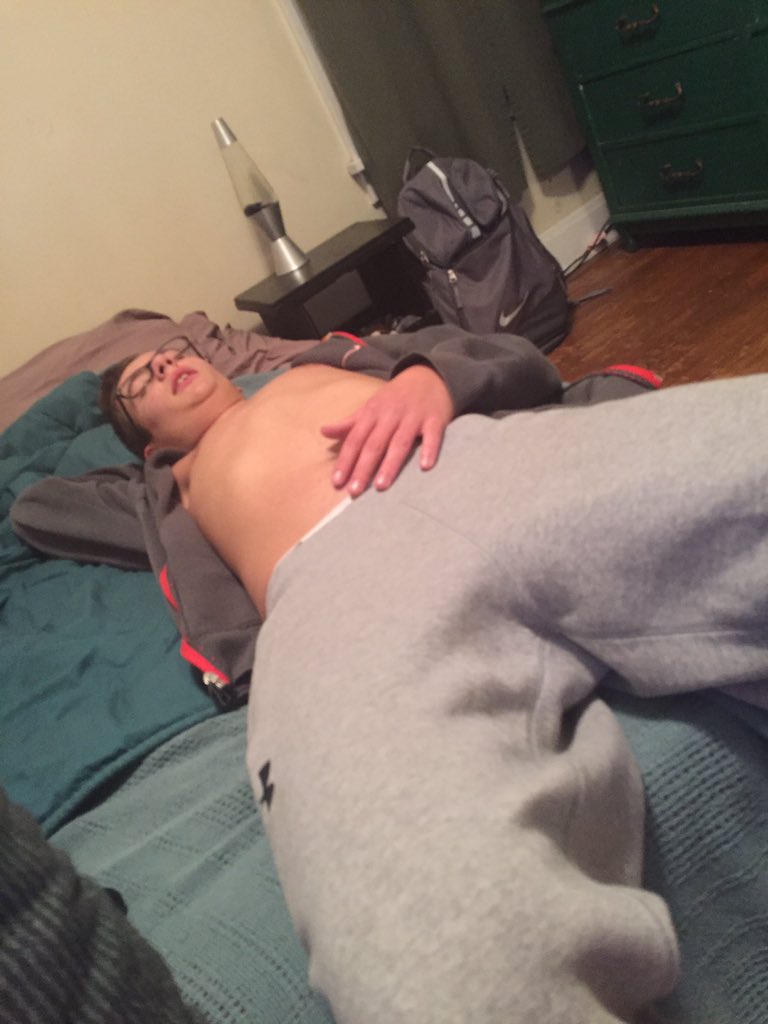 Macdaddy338's tweet photo. Happy birthday bro you're a real homie for life💯💯💯 https://t.co/BBrPydoGFP