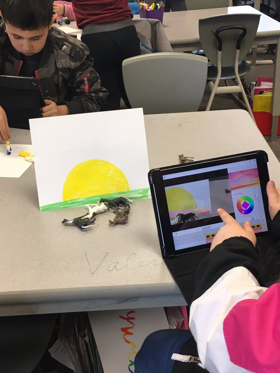 Byrne_VPS's tweet photo. The @vpsitf team had so much fun collaborating during the Hour of Creations @ Fruit Valley & Ike today. Sts & teachers using the 4Cs to explore @Sphero, @DoInkTweets green screen & iMotion. #hourofcreation #vpsipad #VPSSuccess @MrFechter https://t.co/BAdkOFV6xm