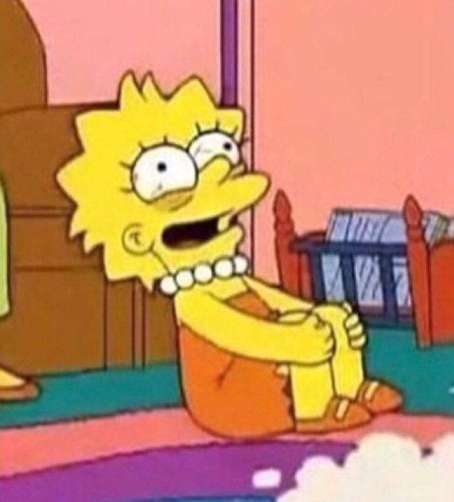 BIackPplVids's tweet photo. My body waiting for me to finally eat my first meal at 5 pm https://t.co/kh71AXBfL4