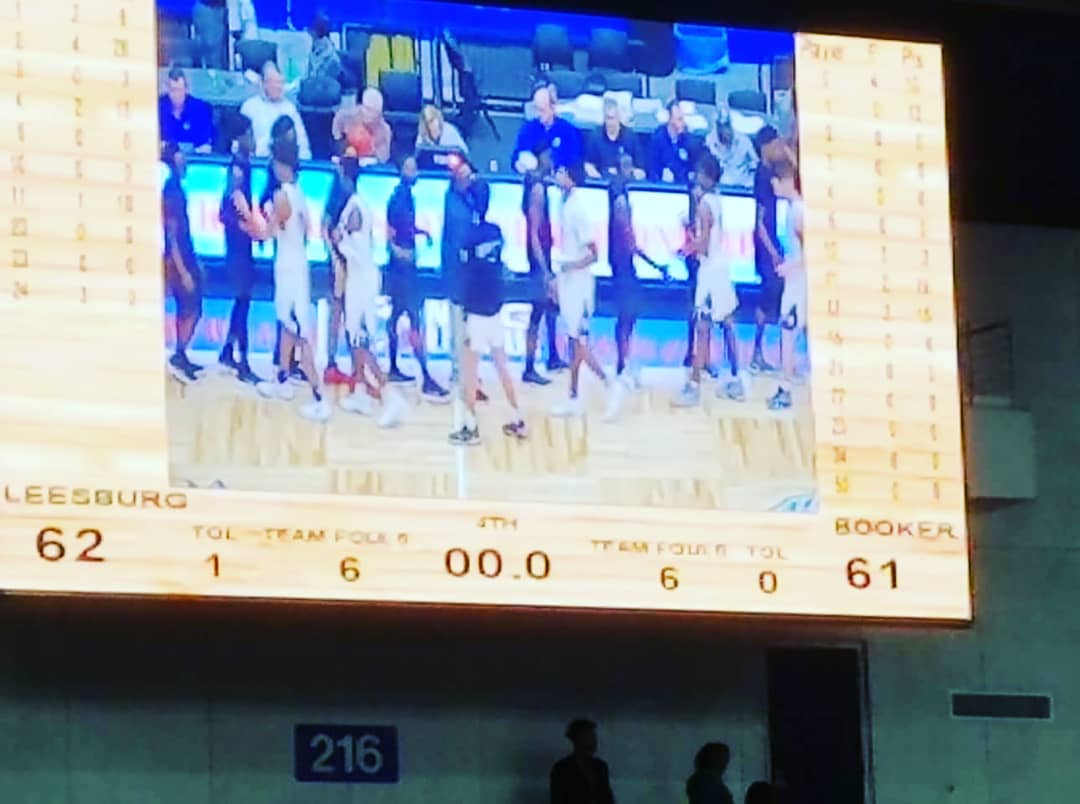 BookerBBall's tweet photo. We lost a tough one in the FHSAA State Final Four to the defending 6A State Champion @Leesburg_Bball . We will be back..1,2,3...BOOKER. 4,5,6.. FAMILY. Sametime , Sameplace, DIFFERENT RESULT!!! Thanks BHSNATION for all your love & support!
🌪#BHSNATION🌪🏆#FINALFOUR🏆 🏀#FHSAA🏀 https://t.co/jJBapS4rDi