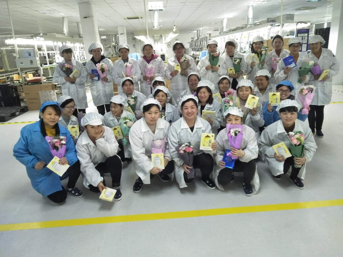 LEDheadlightss's tweet image. Do you love Hongbright?Would you marry me?

Yes I do. Happy women's day,gift for womens.

KBO&amp;amp;Lightguard Focus on LED automotive lights,including LED headlight module(Projector)and LED headlight conversion kits.
Sophie@kbocn.com