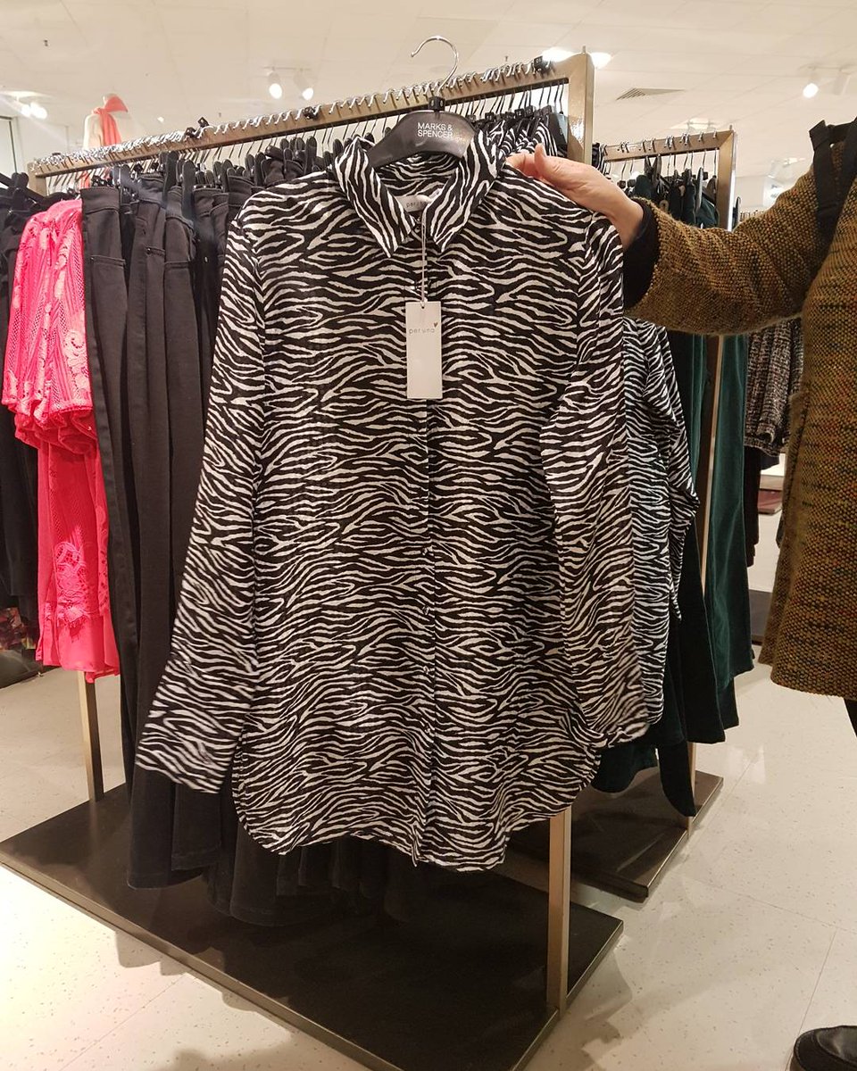 bettyflorence23's tweet photo. @ehlersdanlosuk your #officialzebraspotter has found more items. Price range from £17.50 to £89 @marksandspencer perfect for a party or just showing off your stripes #zebrafashion #zebrawear #EhlersDanlosSyndrome #ehlersdanloszebra #earntmystripes you found anything @ACZglinska ? https://t.co/O40UAjQU1E