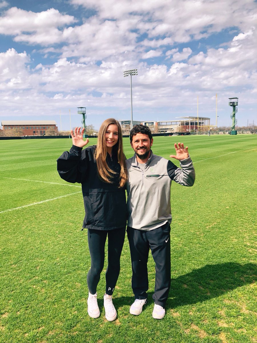 avacolberg's tweet photo. Last week I committed to play soccer at my dream school, @Baylor. Now it’s public on Top Drawer Soccer. I’m so excited and thankful and can’t wait to be a Baylor Bear! #sicem @coachjobson @tnukeep1 #CoachCodd

https://t.co/q1pJ2mnu1Z https://t.co/UHhbgn77Ku