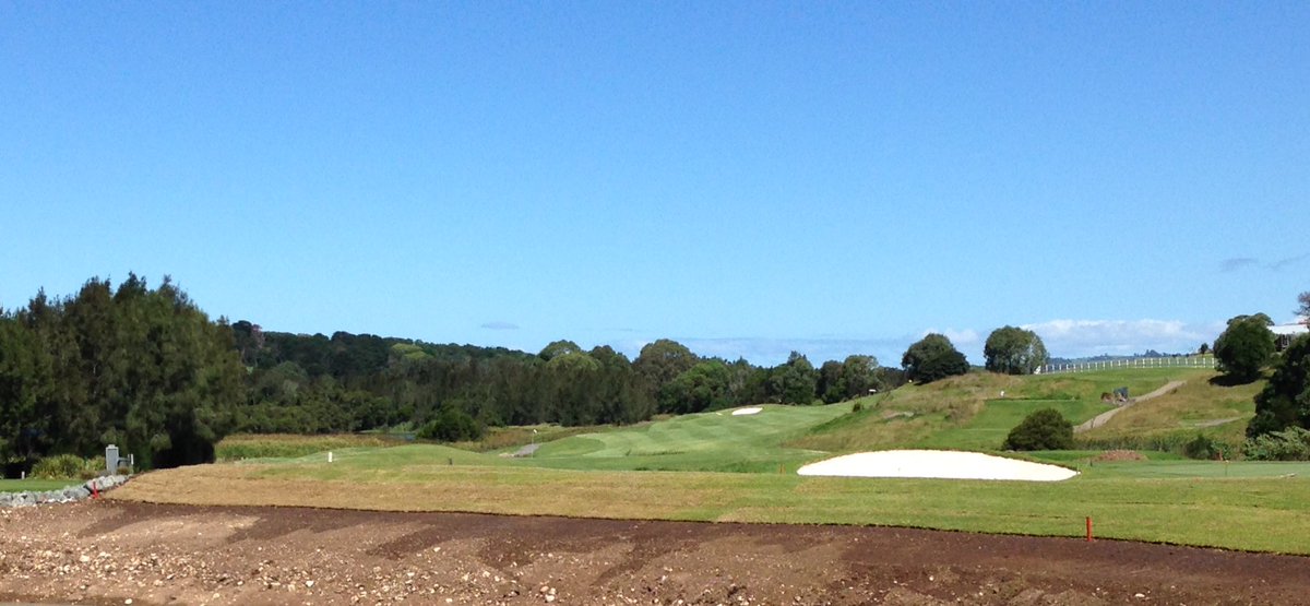 Links Shell Cove GC tweet media