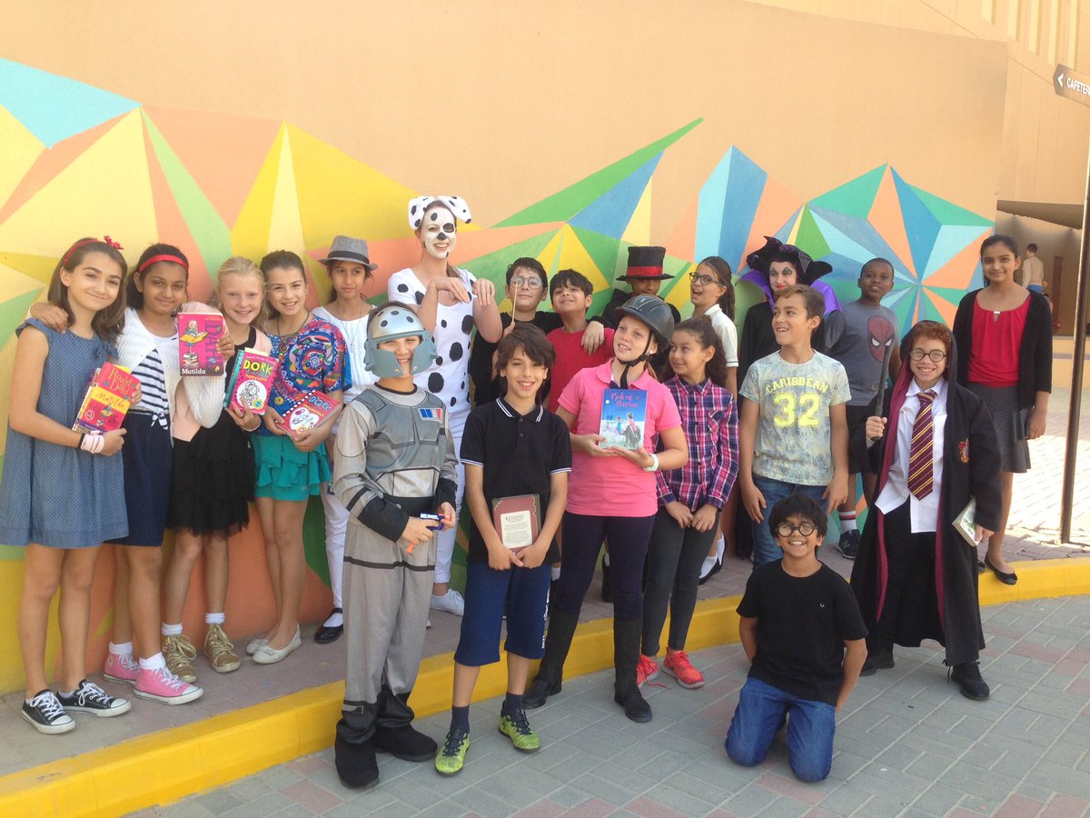 TraceyCroukamp's tweet image. 5TC book characters #behappybegcs #gcsbookweek