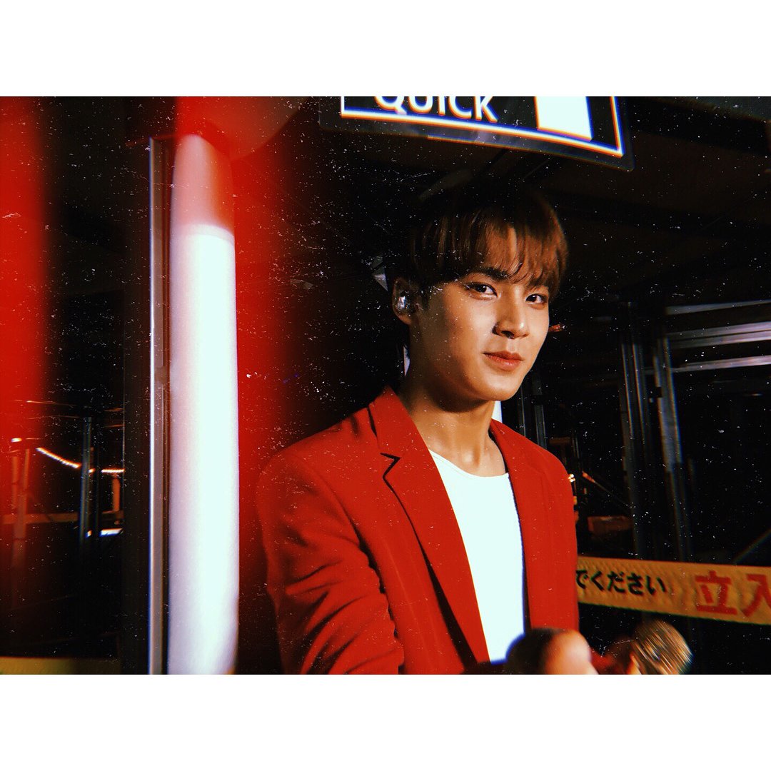 Adoring_SVT's tweet photo. [PIC] 180308 #SEVENTEEN Mingyu Instagram Update 
#세븐틴 #민규 
https://t.co/YLatjeRPKh https://t.co/yP1DNTDneW