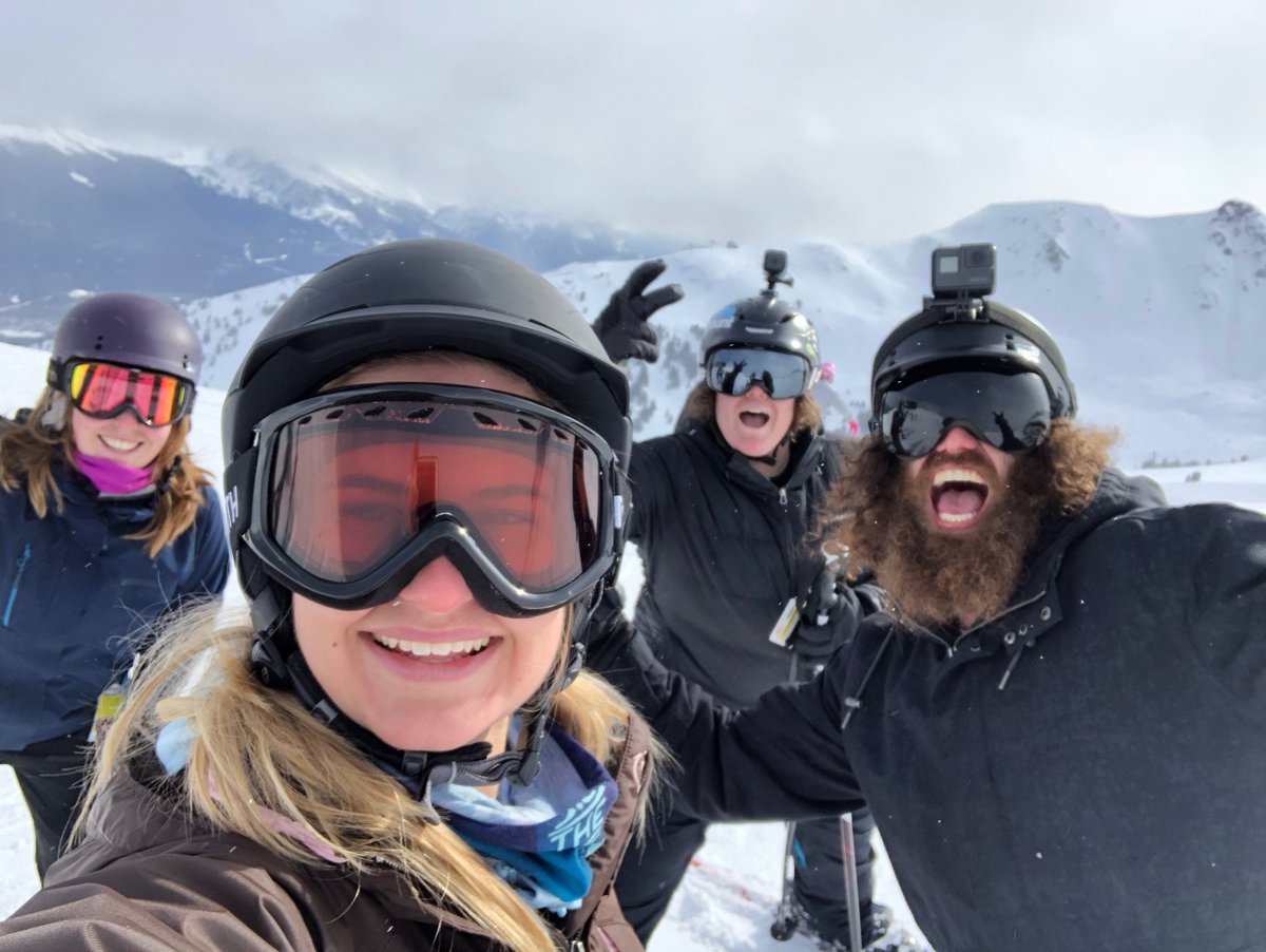 thewildlens's tweet photo. We had an awesome day snowboarding. Probably the best so far.  @MarmotBasin https://t.co/HGoqNun0uc