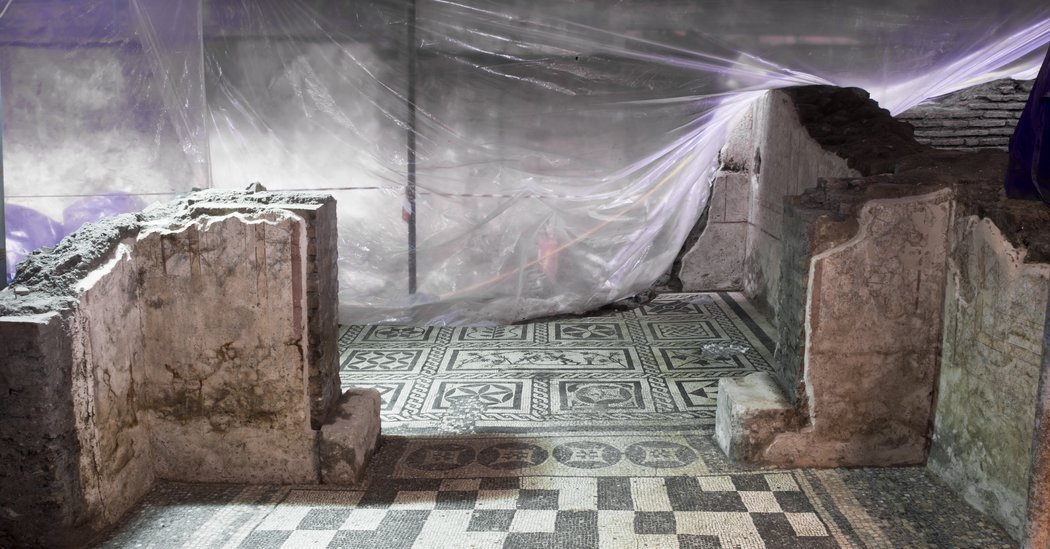 jamv11's tweet photo. [New Y. Times. EUA]  Rome’s Subway Project Keeps Digging Up Archaeological Marvels https://t.co/XlMeTm7veY vía J.A.M.V https://t.co/iDUfw20RBU