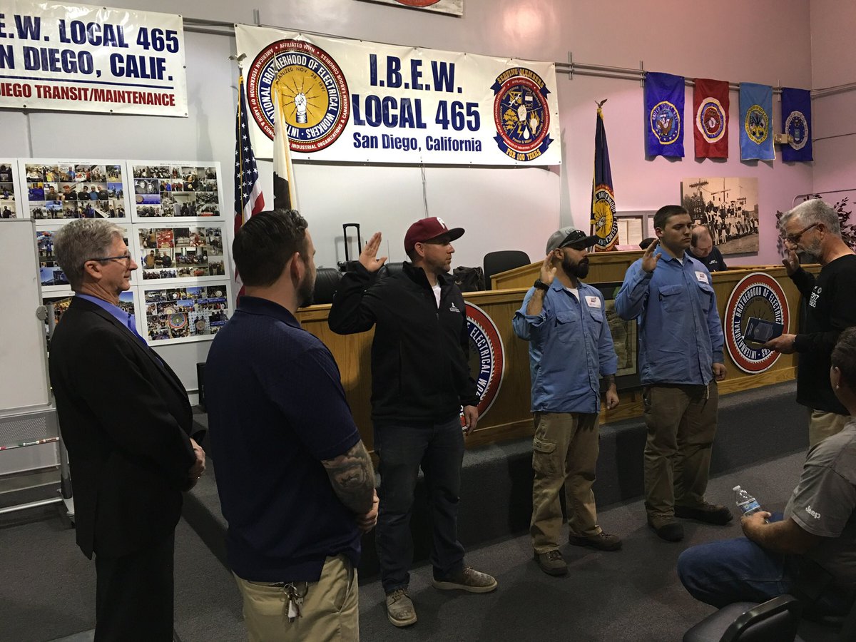 IBEW465's tweet photo. At tonight’s meeting we were proud to swear in three new brothers into our #IBEW family. Thank you for all of the members who showed up to tonight’s meeting! #WeAreIBEW465 #IBEW465 #ProudUnionMembers https://t.co/SjEwgAolS5