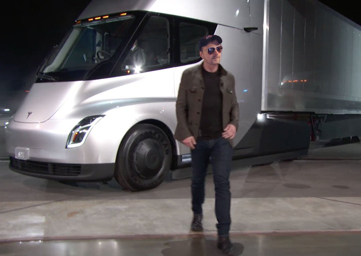 I didn't know <a href="/T_Rucker1/">T. Rucker</a> was driving these Tesla rigs. I was enjoying the evening in a truck stop in Raton, New Mexico after a long haul. To my surprise, I saw T getting out of one of these trukks so I snapped a quick pic. Any ideas <a href="/chetkelly69/">CHET KELLY</a> ?