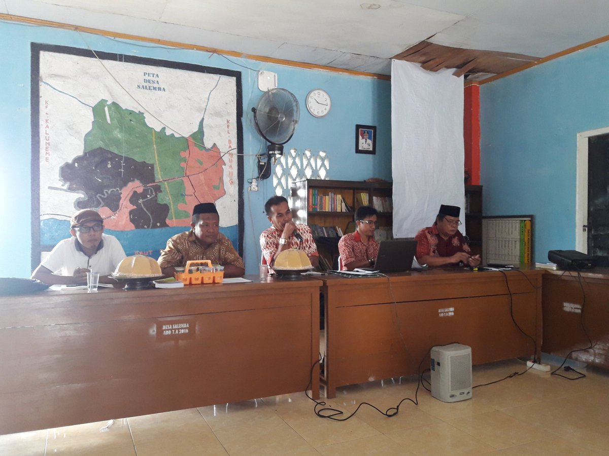 KikiReskiAnand4's tweet photo. Rapat Kerja BUMDes Mattirowali Desa Salemba
#prukades
#ManfaatDanaDesa 
#TPPISulsel 
#TPPIBulukumba 
@jokowi 
@EkoSandjojo
@anwsanusi 
@taufikmadjid71 
@fachrilabalado
@P3MD_SULSEL 
@P3MDBulukumba https://t.co/Rs7uOTwaDm