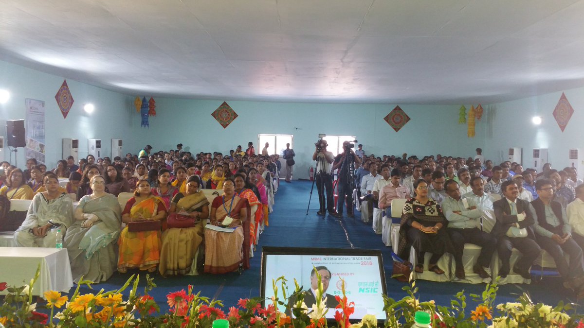 MsmeDepartment's tweet photo. 3rd Seminar on "Dev. of MSMEs with focus on Women &amp; ST/SC Entrepreneurs" in progress at Seminar Hall #MSMEOITF2018 for the benefit of #MSMEs/Exporters &amp; #Startups !!!!! @CMO_Odisha @Naveen_Odisha @startup_odisha @minmsme @InvestInOdisha @startupindia https://t.co/RPQVL8pEXV