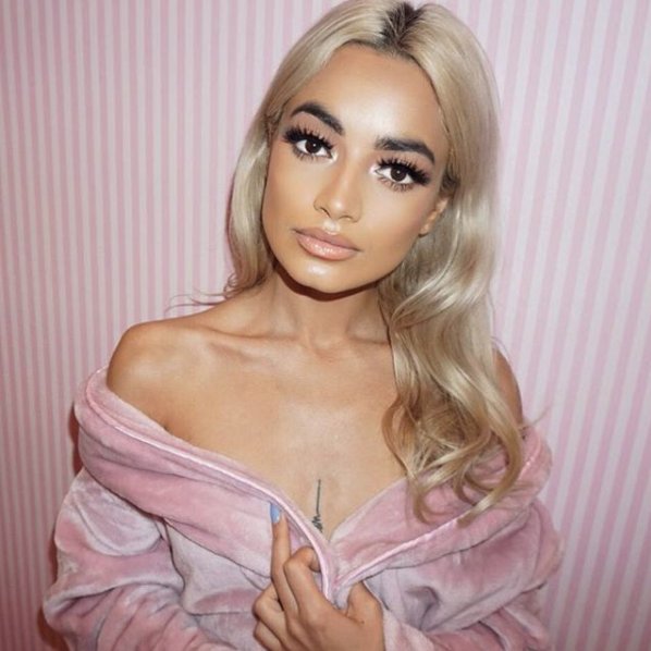 ContourCosmetic's tweet photo. Check out that flawless complexion by JADE LAUREN MAKEUP π Featuring #ContourCosmetics π
https://t.co/MlCq9QvPre