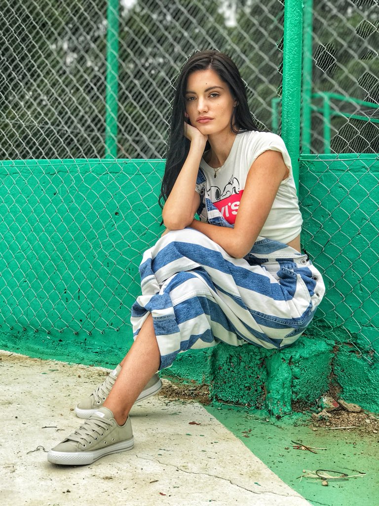Treads_Threads_'s tweet photo. Behind the scenes of our Levi’s Shoot https://t.co/s3GJpMdoIY