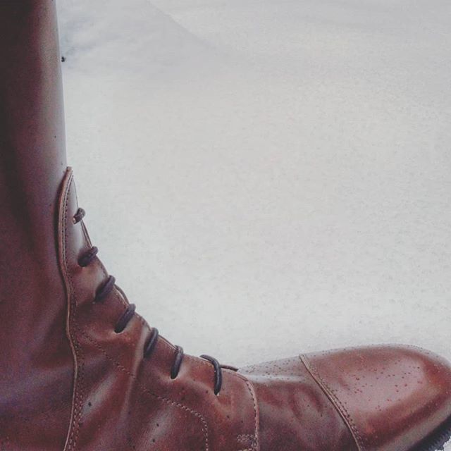 RobsBalestra's tweet photo. MERAVIGLIA news Boots & snow into this italian winter
.
.
.
#TailorMade #shopping #Meraviglia #Italy #boots #ankleboots #equestrian #dress #madeinitaly #fashion #horse #showjumping #horsesofinstagram #MeravigliaProject #destinazionemarche #cheval #entrepreneur #snow @100made… https://t.co/OWOr7h9rtK