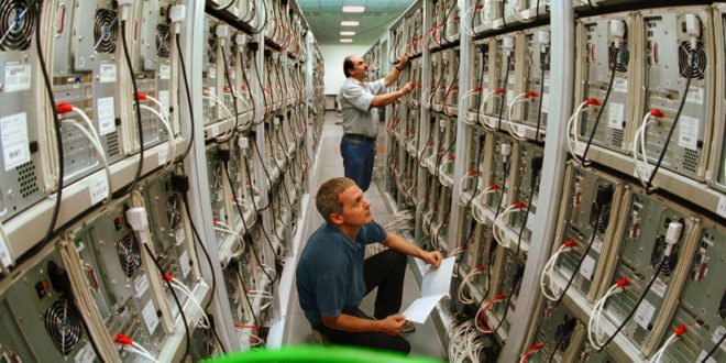 simac_pro's tweet image. Cluster définition : qu’est-ce qu’une grappe de serveurs en informatique ?
lebigdata.fr/cluster-defini…
#BigDataSV #InformationTechnology