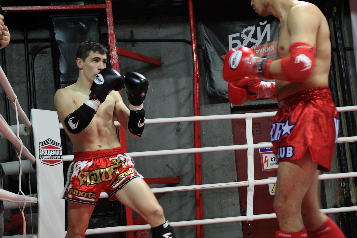 SEVAGALKIN's tweet photo. Никита Суровежкин vs Бортижон Турсунов #muaythai #fighter #8hands https://t.co/Oo6QTdxQ4L