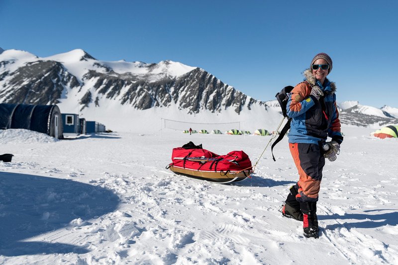 Antarctic_ALE's tweet photo. Happy #InternationalWomensDay! We're so grateful for the 30 plus female staff members who help to make #ALE a success. We'll be celebrating throughout the rest of this month with a series of profiles highlighting a few of these talented #womenofantarctica. 
© @chrismichel https://t.co/cBTI1tsp3J